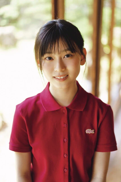 『週刊プレイボーイ』のグラビアに登場した山下瞳月