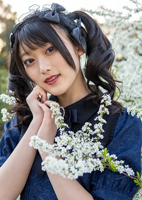 【デジタル限定】深川瑠華フォトブック『瑠璃の華が咲く頃』