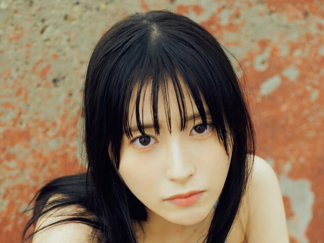 アイドルグループ・yosugalaから最強美少女・汐見まといが週プレグラビアに初登場!!