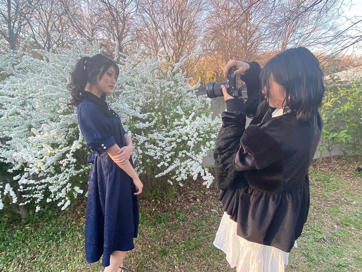 渡瀬結月さんと深川瑠華さんの撮影オフショットを先行大公開！