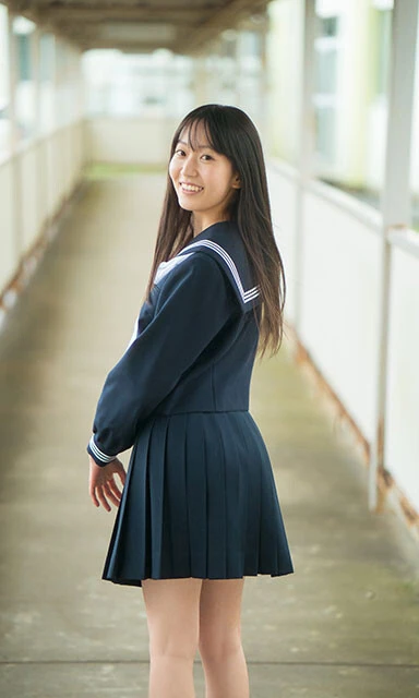 齋れいなデジタル写真集『化学部のいつきさん』撮影：HIROKAZU