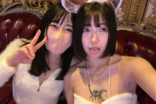 昼間は薬剤師のKuromiさん(左)と配信玄人のリリーさん(右)