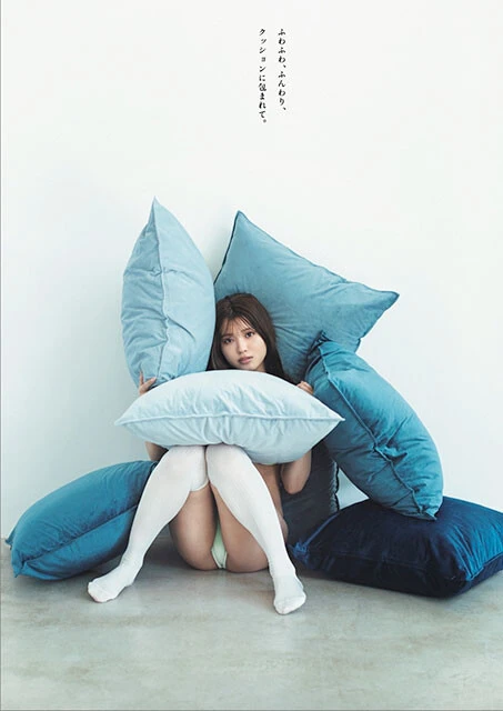 古田愛理『週刊プレイボーイ』2023年43&44合併号(撮影/大辻隆弘)より