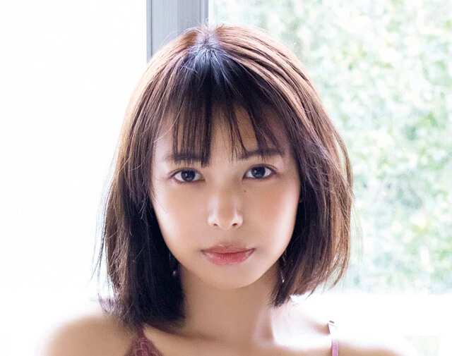 『暴太郎戦隊ドンブラザーズ』脳人（ノート）／ソノニ役の宮崎あみさが写真集未収録の水着カットを公開！