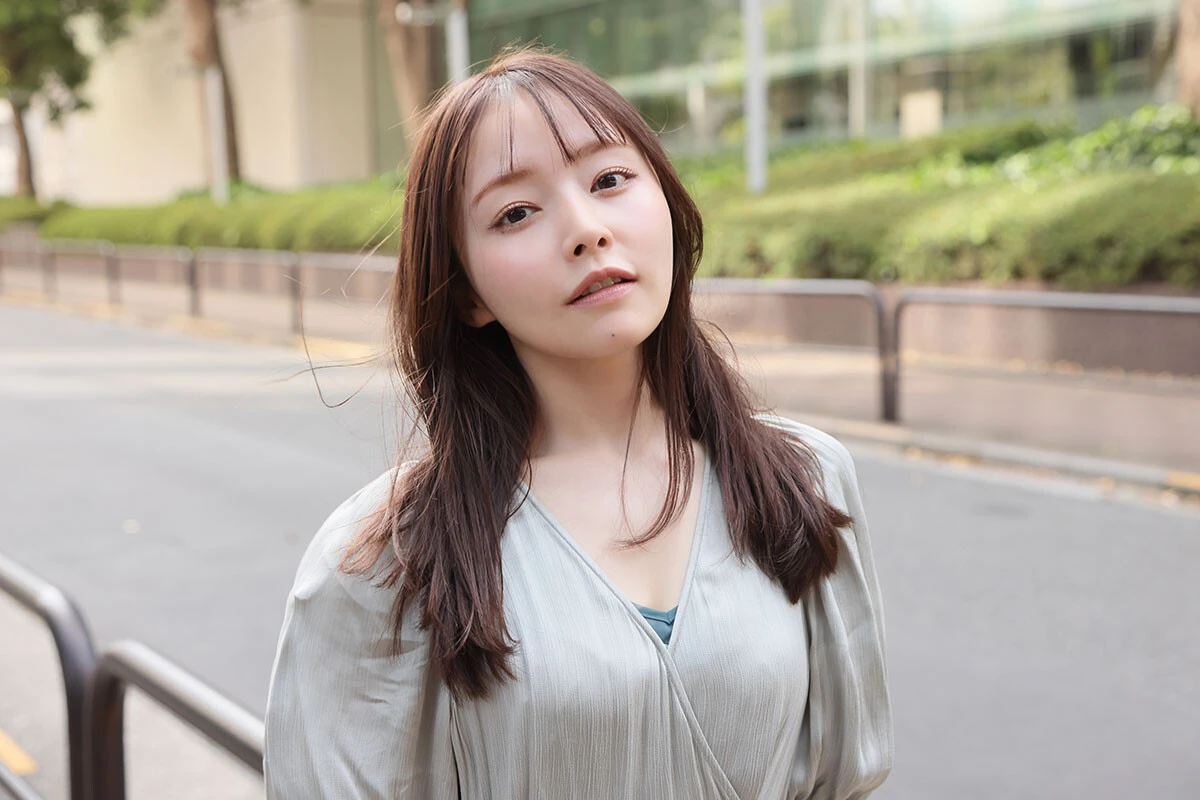 マッチングアプリ美女・上田 操が語る初グラビアの記憶「『自分だけ』を撮ってもらえるのが幸せでした」【初グラビア物語】