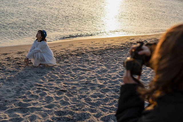 内田秀と村上奈津実