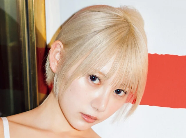 "金髪ショートの救世主"・篠崎こころが週プレのグラビアに水着でひさびさに登場！