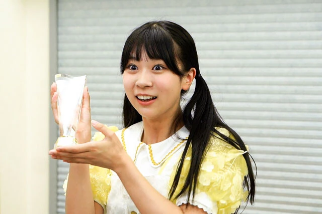 グランプリ受賞に驚く高梨有咲