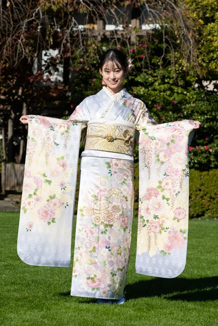 井本彩花
