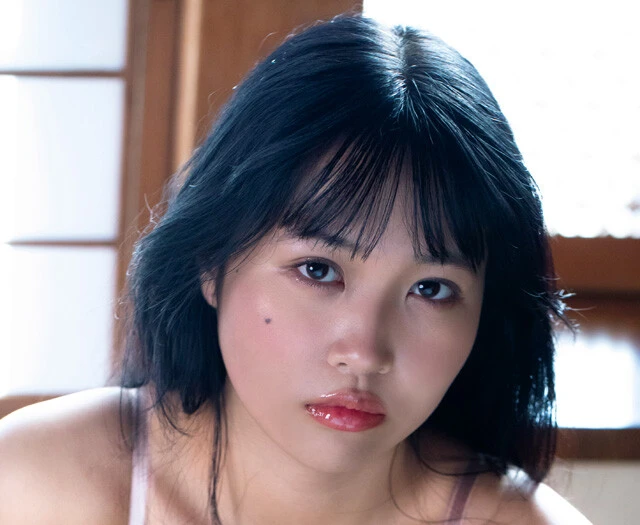 進化を続ける高校生最強ボディの17歳・南みゆかが週プレに水着で再び登場！