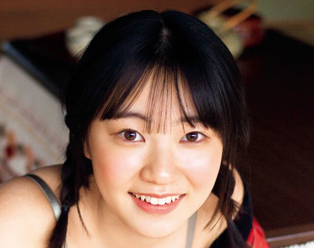 「ミスマガジン2022」グランプリの咲田ゆなが水着グラビアで週プレ初登場！！