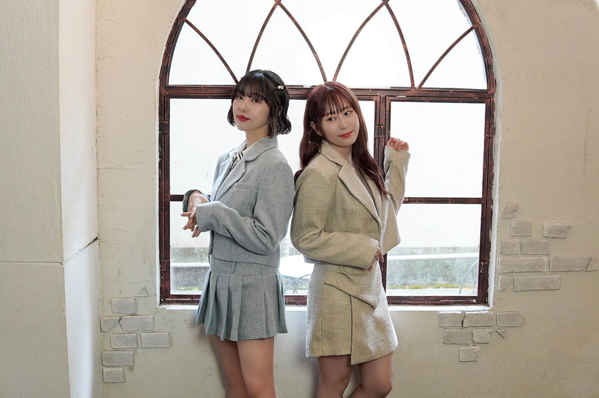 人気声優・櫻川めぐと志崎樺音がお互いのグラビアを撮影!?「のんちゃんファンの皆さん、自信ありますよ！」【声優トモ写！】