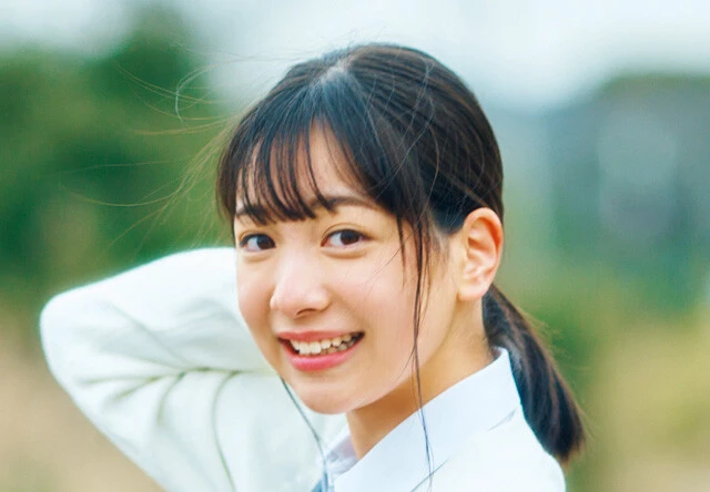 池田エライザに憧れる宮崎のJK・今森茉耶が週プレのグラビアに初降臨！！