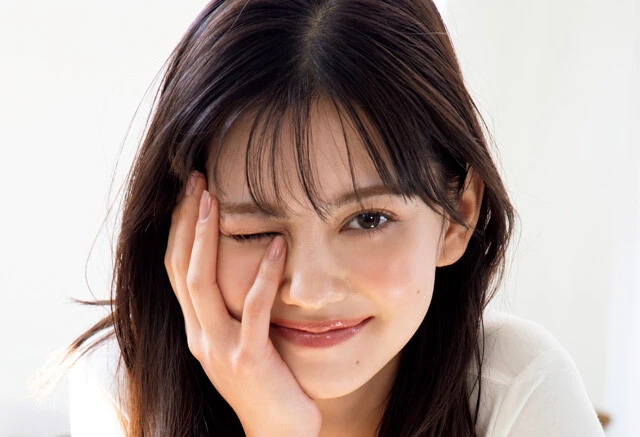 『王様戦隊キングオージャー』カマキリオージャー／ヒメノ・ラン役の村上愛花が初グラビアを披露！