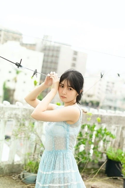 ＋Specialで公開中　頓知気さきなデジタル写真集『曖昧な境界線』（撮影／細居幸次郎）より