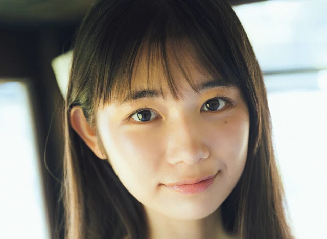 「松竹 JAPAN GP GIRLS CONTEST」準グランプリの美少女・前川莉珠が週プレのグラビアに水着で登場！！