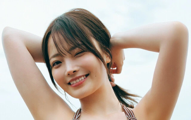 大舞台も経験した注目の女優・新谷姫加が水着でグラビア登場「サウナ好きなんですが、水風呂は膝までしか入れません(笑)」