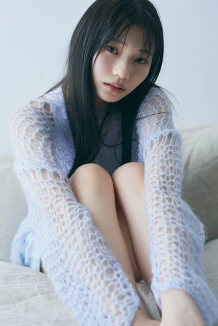 『週刊プレイボーイ』のグラビアに登場した岡本姫奈