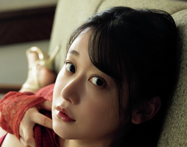 新世代グラドル・要あい、挑戦的な衣装で週プレグラビアに初登場「色気を出せるように研究していきます」