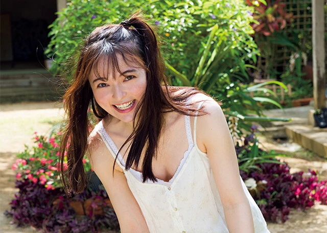 『仮面ライダーガッチャード』で話題の女優・坂巻有紗が待望のファースト写真集を発売！「自分の人生をそのまま切り取ったような写真集ができました！」