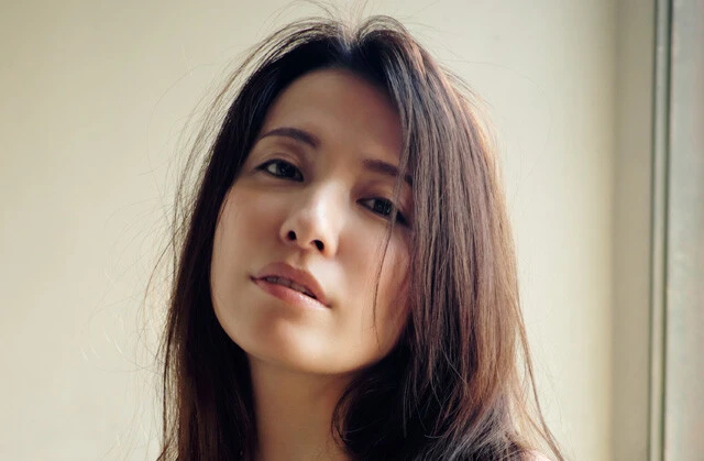 来年デビュー20周年!　"レジェンドグラドル"戸田れい降臨!!「夏フェスでは最前列に行き肋骨が折れそうになるほど盛り上がっちゃいます！」