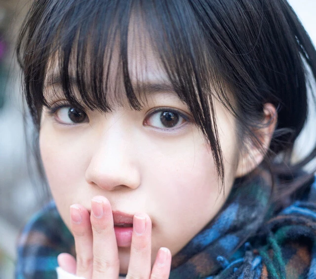 「バラエティ関係者の皆さん、逸材見つけました!」 磯村美羽が週プレで初水着グラビアを披露