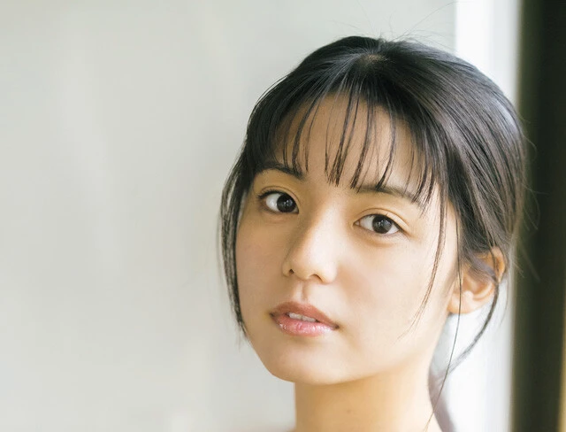 ヤンジャン「制コレ22」準グランプリの17歳、松島かのんが週プレのグラビアに水着で登場！