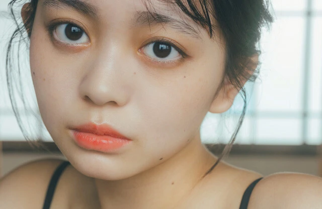 『週刊ヤングジャンプ』の「制コレ22」グランプリ・蓬莱 舞(ほうらい・まい)が週プレグラビアに登場!