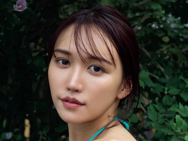 元CA、身長170㎝のスレンダーお姉さん・橘 和奈が週プレで初グラビアに挑戦！