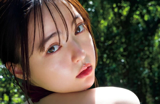 坂巻有紗の1st写真集『私を見て...』が8月26日（月）に発売！「私のすべてが詰まった一冊。絶対に損はさせません！」