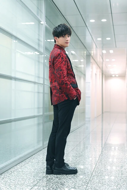 レコード大賞新人賞を受賞したこともあるSOLIDEMOの元メンバー・向山さん。SHOW-WAとしてもレコ大の舞台に立つことも夢見ている