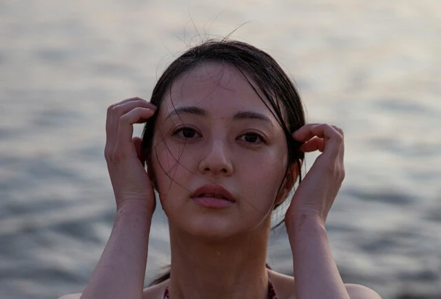 逢沢りなが12年ぶりの写真集で衝撃裸身を披露！「美術館に展示されているような裸の彫刻に憧れがあるんです」