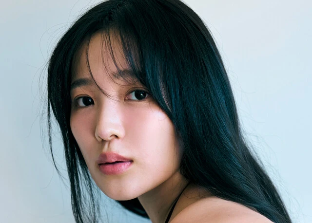 天木じゅん、"童顔ロリ巨乳"の先へ。3年ぶりの週プレグラビアで「プログラドル」の矜持をみせた!