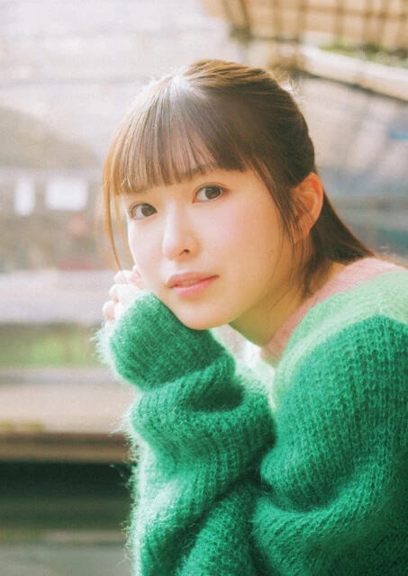 『週刊プレイボーイ』のグラビアに登場した小川 彩