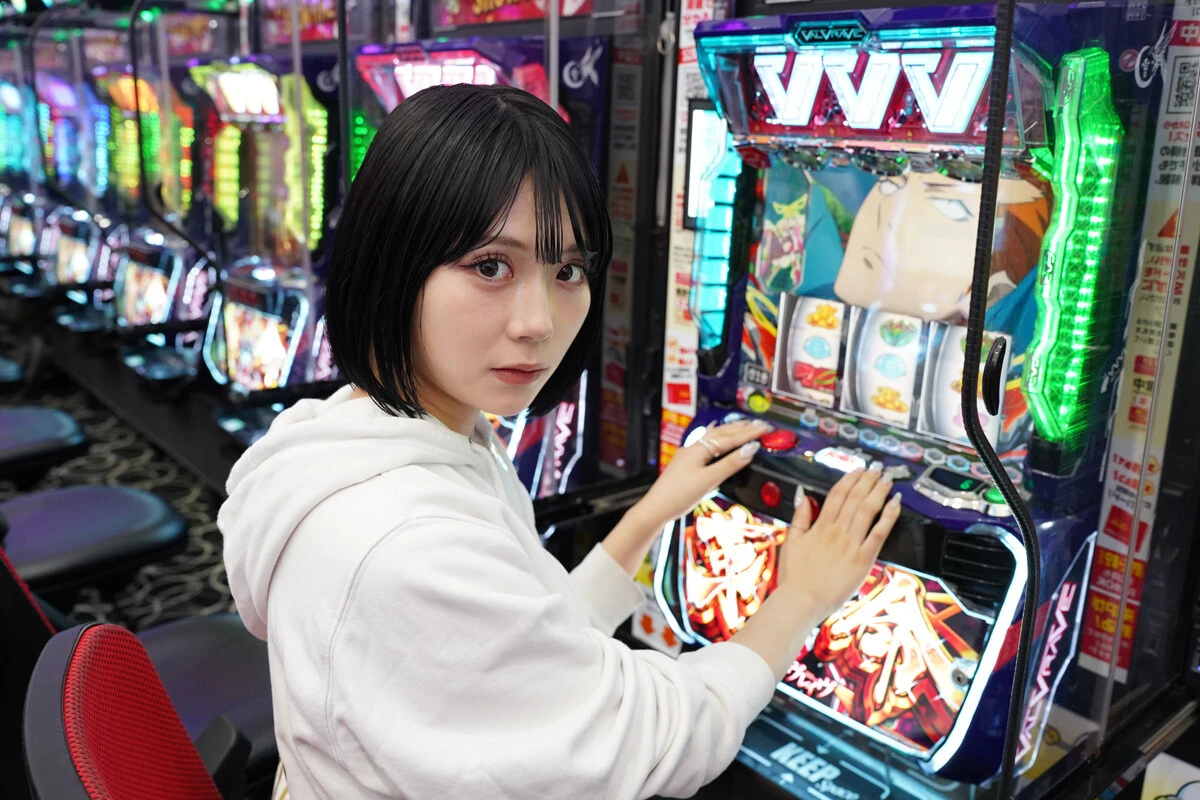 元SKE48のセンター小畑優奈が"パチスロYouTuber・ゆっぺり"に転生!「毎朝8時からパチンコ屋さんに並んでます。アイドル時代より健康的かも?」