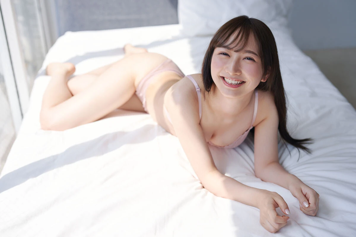 アイドルグループ「♡'s(kyuuuns)」のメンバーとしても活躍する葉月ななえ