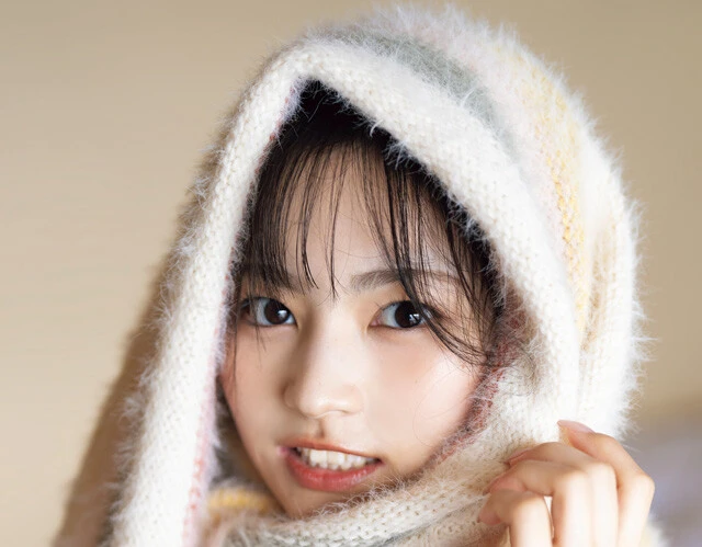 アイドルグループ「＃ババババンビ」桃色担当の宇咲が週刊プレイボーイに水着で登場！