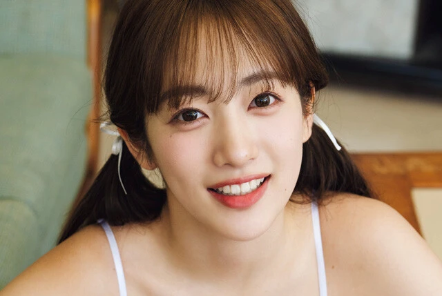 「私立恵比寿中学」の"ヘソ出しマーメイド"・桜木心菜、18歳ラストグラビアで夢と決意を熱く語る!!