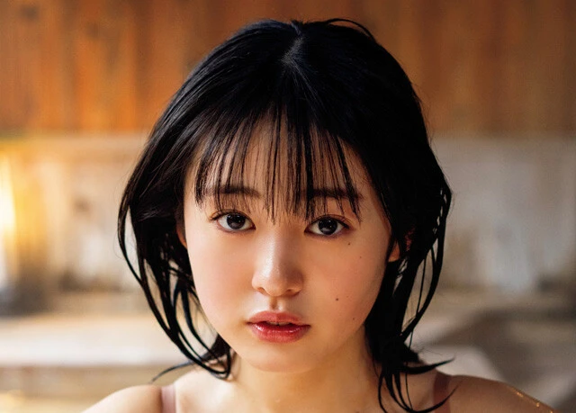 鳥取が生んだ「驚異の面倒くさがり屋」・白濱美兎を故郷でグラビア撮影!