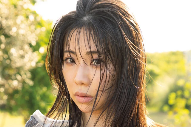 デビュー15周年のレジェンドグラドル・鈴木ふみ奈、ついに"限界突破"の撮影に挑戦!?