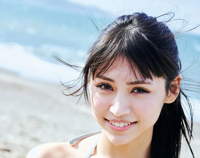 『今日好き』参加のハーフ美女・アンジーひよりが水着＆制服グラビアを週プレで披露「アンジーひよりは本名です！」