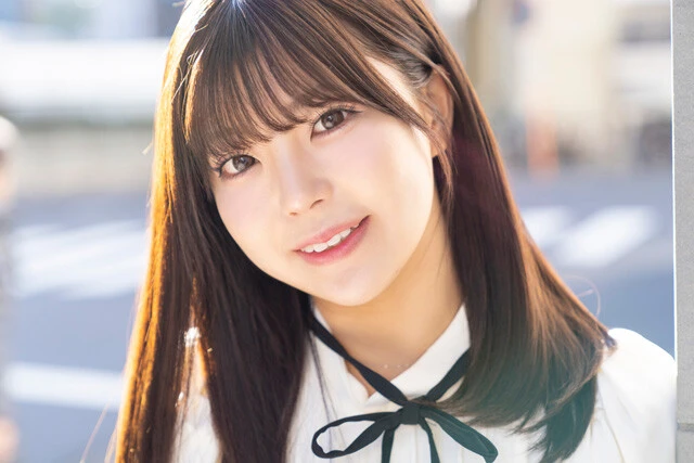 バーレスク東京のエースダンサー・ももが語る初水着の記憶「自分は脱げば脱ぐほど輝けると思っているんです」【初グラビア物語】