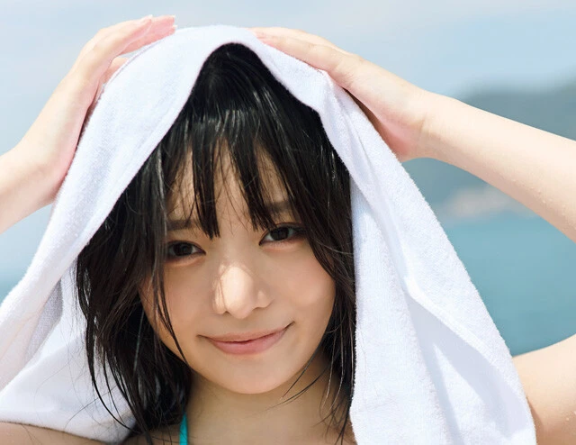 グラビア、バレエにお芝居まで！　マルチに活躍する高鶴桃羽（たかつる・ももは）が週プレのグラビアに帰還！