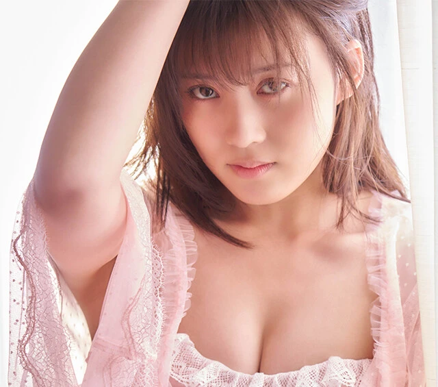 AKB48を卒業する岡部麟がファースト写真集 『エスカルゴ』を発売！「ファンには『１週間くらいショックだった』と言われました（笑）」