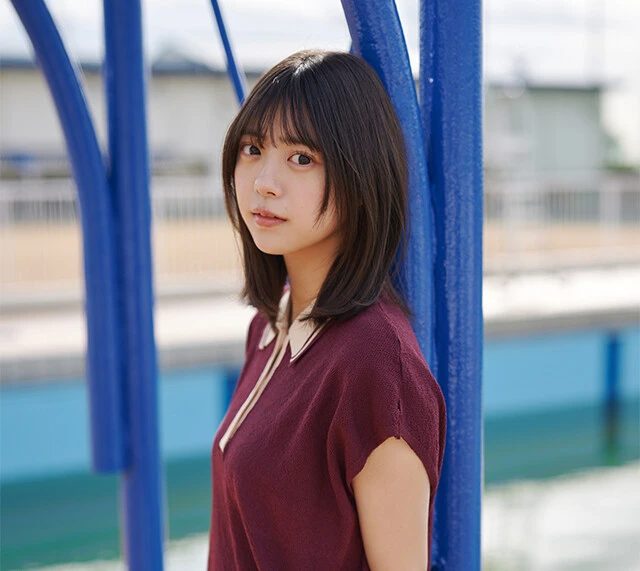 「グラビア全部乃木坂46！」号で2度目の表紙を飾る17歳・冨里奈央「私も大人になっちゃうと思うんですけど、自分がやりたいことも突き詰めていきたいです」