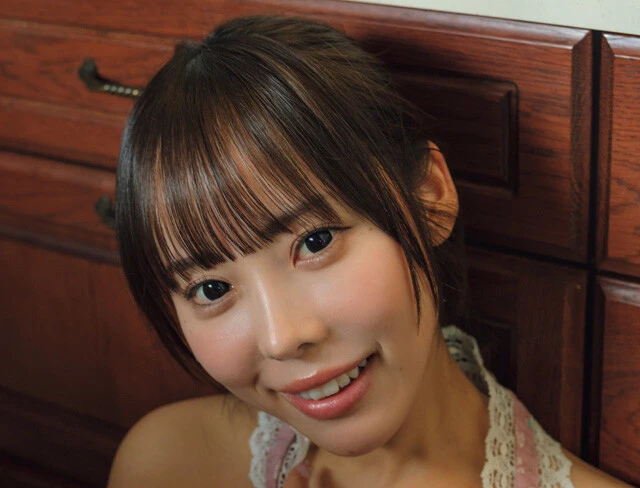 かわいい顔と大胆露出のギャップで魅せる"あざとかわいいくびれ天使"・風愛(かざめ)ことり「衣装やポーズは過激でも全体の雰囲気はかわいいっていう世界観を大事に」