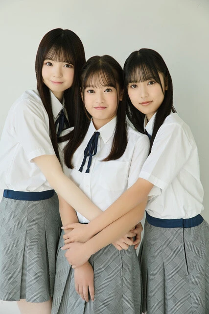 左から大賀彩姫、近藤沙樹、丸山ひなた