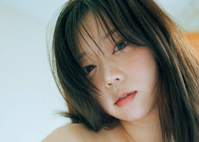 今も第一線で活躍するレジェンドグラドル・青山ひかる「今回はお尻に向かってホースで勢いよく水をかけられ続けました」