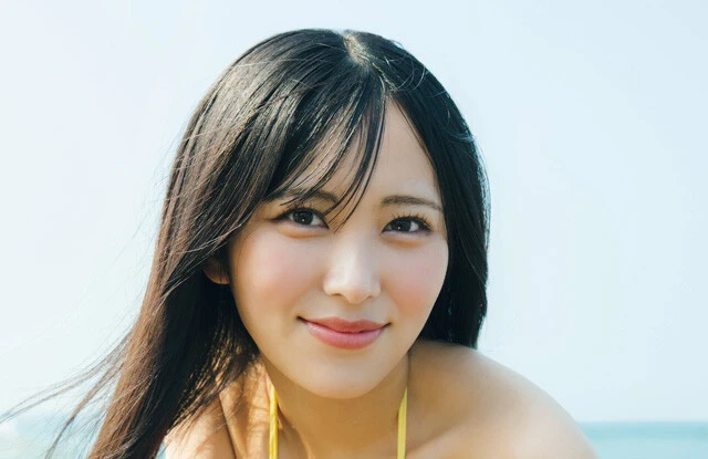 "ニアジョイ"のスタイル抜群美女・逢田珠里依（じゅりい）が異例のスピードで2度目の撮り下ろし！「『私もグループのためにできることがあるんだ！』という自信になりました」