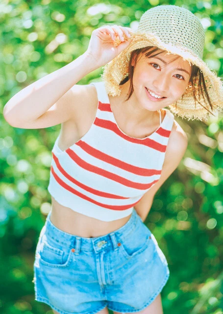 『週刊プレイボーイ』のグラビアに登場した八木美樹